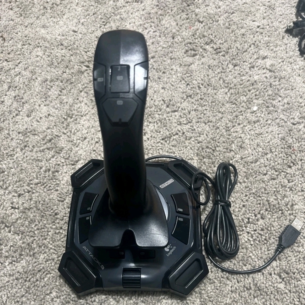 Logitech Attack 3 Gaming Joystick J-UJ18 USB ATK3 Flight Simulator Controller